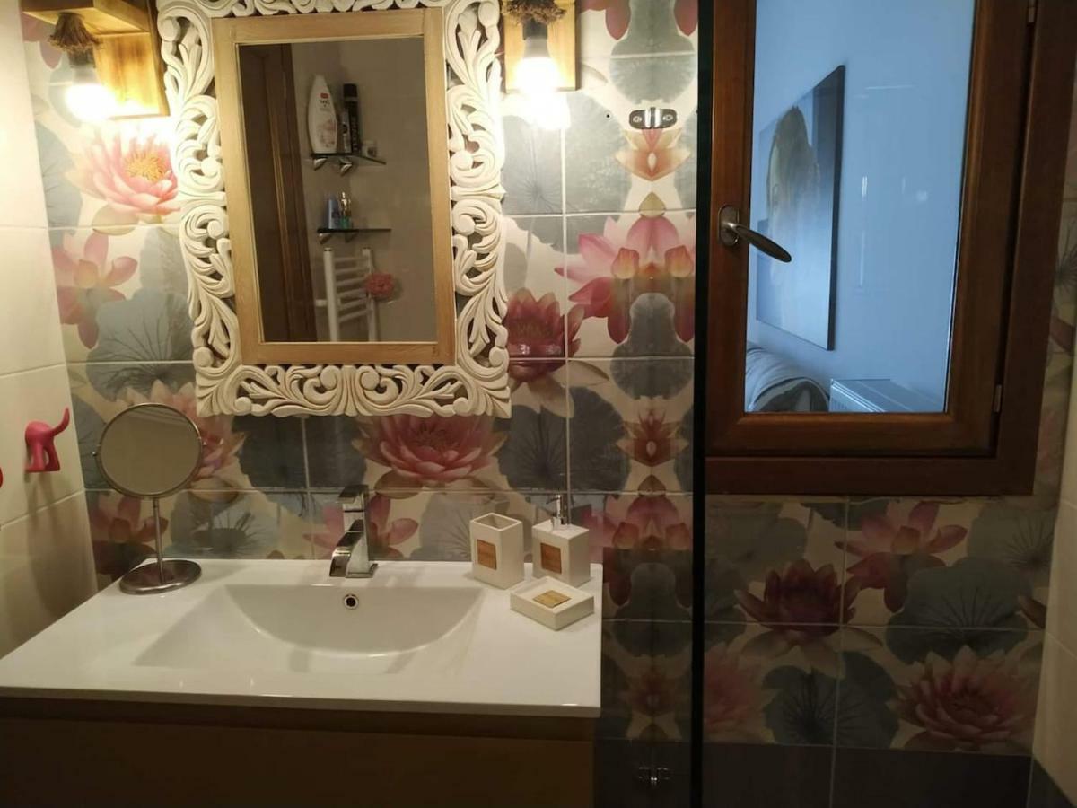 Loutraki Μοναδικής Θέσης Διαμέρισμα Στη Θάλασσα Zewnętrze zdjęcie